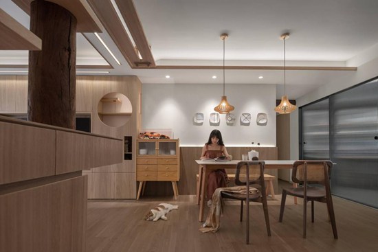 100㎡原木日式の住宅，一屋二人兩喵，這才是我見(jiàn)過(guò)最溫馨的家